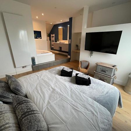 Chambre Proche Centre Avec Petit Dejeuner Fontaine-les-Dijon Eksteriør bilde